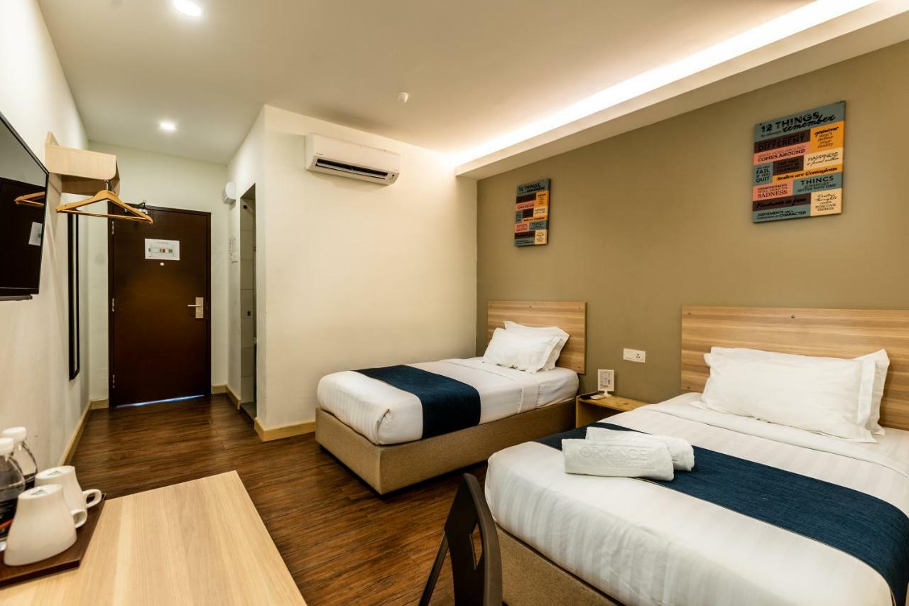 Orange Hotel Kota Kemuning @ Шах Алам Екстериор снимка